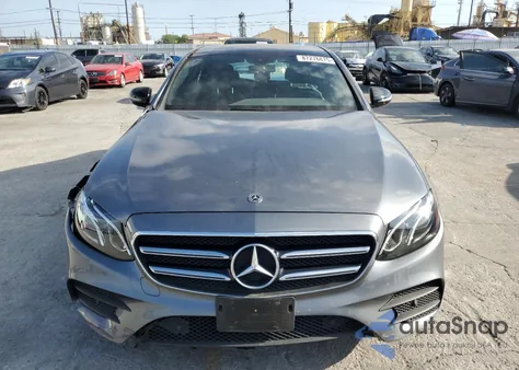 2019 Mercedes-Benz E 300 из США, поврежденный, VIN WDDZF4JB0KA665125